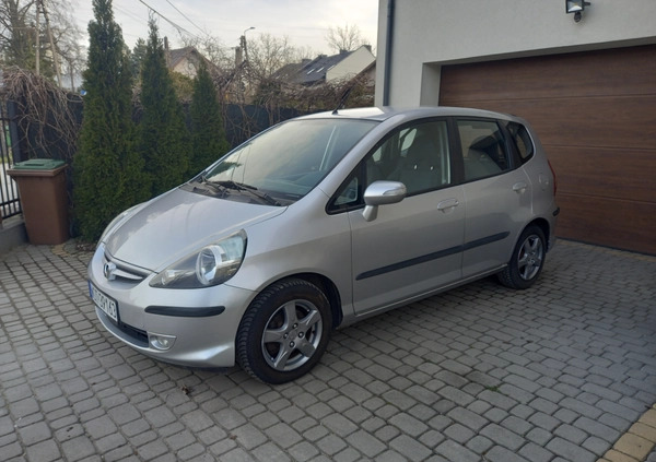 Honda Jazz cena 25900 przebieg: 140000, rok produkcji 2008 z Warszawa małe 781